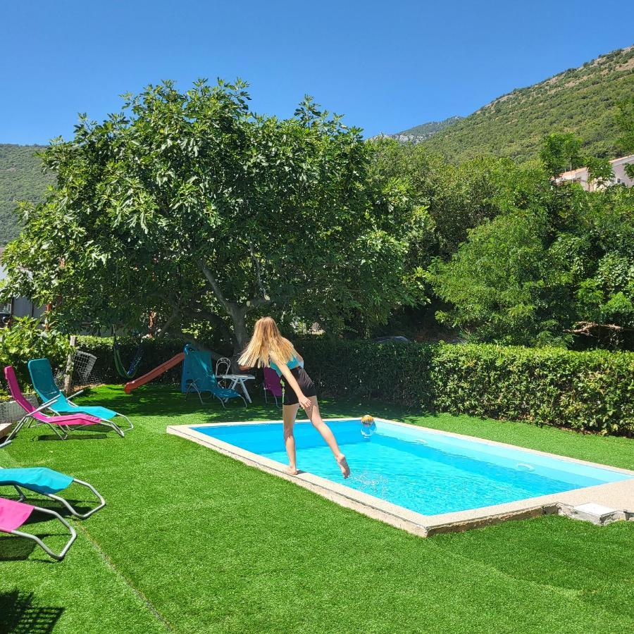 Mia Sorajic * Petrovac